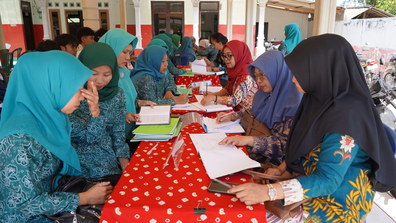 MONITORING DAN EVALUASI (MONEV) ADMINISTRASI PKK 2026 MONITORING DAN EVALUASI (MONEV) ADMINISTRASI PKK 2026